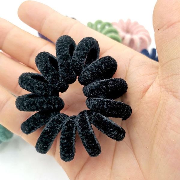 полосы женщины эластичная ткань телефонный провод для волос девочки аксессуары резиновые headwear rope женщины упругие высокой видимости bby, Silver
полосы женщины эластичная ткань телефонный провод для волос девочки аксессуары резиновые headwear rope женщины упругие высокой видимости bby, Silver