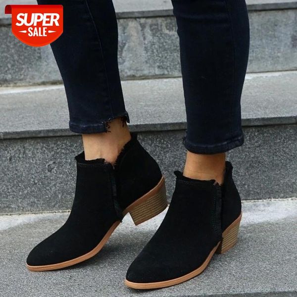 2020 new women's square heel boots women shallow round toe flock slip-on ankle boots winter warm platform plus size 43 #zj96, Black
2020 new women's square heel boots women shallow round toe flock slip-on ankle boots winter warm platform plus size 43 #zj96, Black