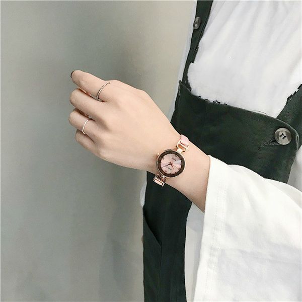 mori women's chic watch female students korean version of simple literature and art, versatile, small and fresh with leisure temperamen, Slivery;brown
mori women's chic watch female students korean version of simple literature and art, versatile, small and fresh with leisure temperamen, Slivery;brown
