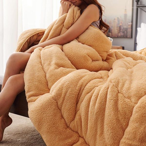 quilts cotton patchwork duvets dorm room lambs wool warm comforter camel quilt thicken warm duvets winter comforter bedding1
quilts cotton patchwork duvets dorm room lambs wool warm comforter camel quilt thicken warm duvets winter comforter bedding1