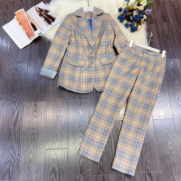 2020 autumn winter new luxury design fashion suit pant suspender skirt senior lady pant two-piece ing, White
2020 autumn winter new luxury design fashion suit pant suspender skirt senior lady pant two-piece ing, White