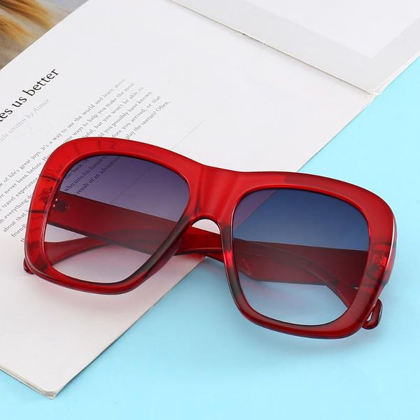 sunglasses pamasen design big light frame double color sun glasses for women ac 7 colors, White;black
sunglasses pamasen design big light frame double color sun glasses for women ac 7 colors, White;black