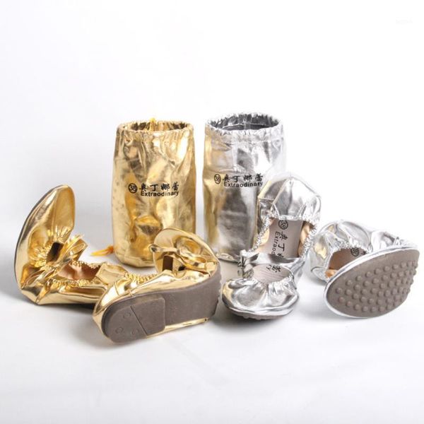 wholesale belly dance practice silver/gold flats soft leather pointe gymnastics foldable ballet flat1, Black;red
wholesale belly dance practice silver/gold flats soft leather pointe gymnastics foldable ballet flat1, Black;red