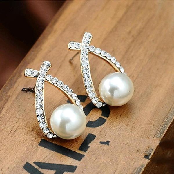 korea new fashion gold silver color cross crystal stud earrings for women elegant cute pearl earrings brincos jewelry wholesale wmtlvr, Golden
korea new fashion gold silver color cross crystal stud earrings for women elegant cute pearl earrings brincos jewelry wholesale wmtlvr, Golden