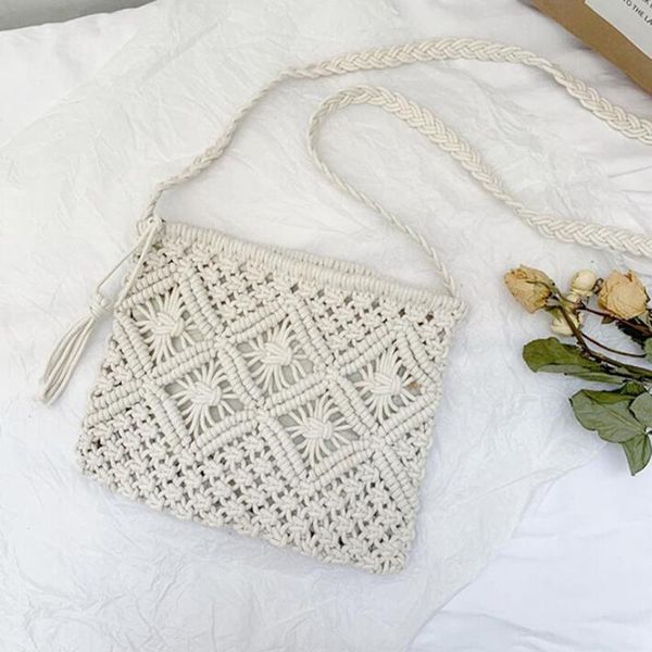 2020 tassel hand held messenger bag cotton rope cotton thread bag diagonal back single shoulder hand woven
2020 tassel hand held messenger bag cotton rope cotton thread bag diagonal back single shoulder hand woven