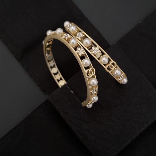luxury designer pearl huggie hoop earring bling crystal star women elegant earrings gift, Golden;silver
luxury designer pearl huggie hoop earring bling crystal star women elegant earrings gift, Golden;silver