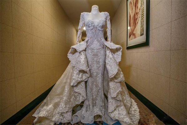 luxury mermaid wedding dresses with detachable train long sleeve lace appliques beads ruffle chapel bridal gowns arabic robe de mariée, White
luxury mermaid wedding dresses with detachable train long sleeve lace appliques beads ruffle chapel bridal gowns arabic robe de mariée, White