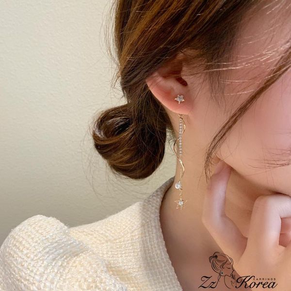 stud shiny side accessories elegant crystal star earrings for women simple style long, Golden;silver
stud shiny side accessories elegant crystal star earrings for women simple style long, Golden;silver