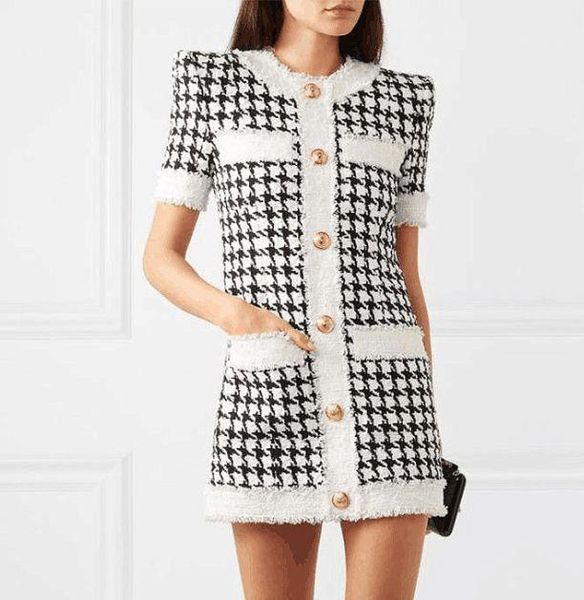 new fashion 2020 classic designer black & white swallow gird short sleeve single-breasted blazer outer1, White;black
new fashion 2020 classic designer black & white swallow gird short sleeve single-breasted blazer outer1, White;black
