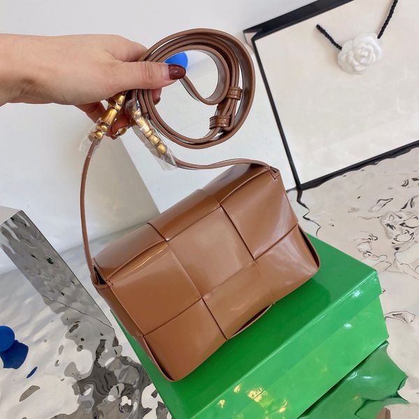 22ss luxury messenger bags women designer shoulder bag fashion cross body handbag multiple colors
22ss luxury messenger bags women designer shoulder bag fashion cross body handbag multiple colors