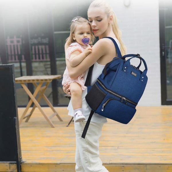 diaper bags portable diapers nursing bag for baby care reusable waterproof storage organizer bottom anti-wear pad foot long service life1
diaper bags portable diapers nursing bag for baby care reusable waterproof storage organizer bottom anti-wear pad foot long service life1