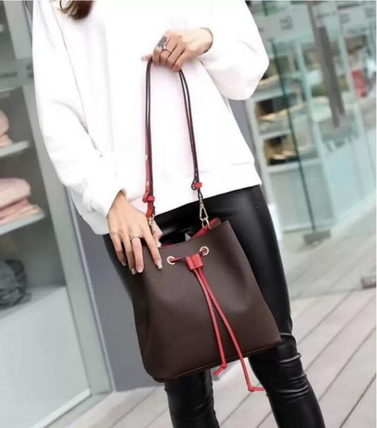designers bags luxury leather styles handbags famous designer for women single shoulder bag popular boston bags
designers bags luxury leather styles handbags famous designer for women single shoulder bag popular boston bags