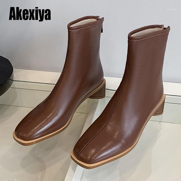 boots superfine fiber vintage square toe med heels women winter keep warm black beige concise ankle u2841
boots superfine fiber vintage square toe med heels women winter keep warm black beige concise ankle u2841