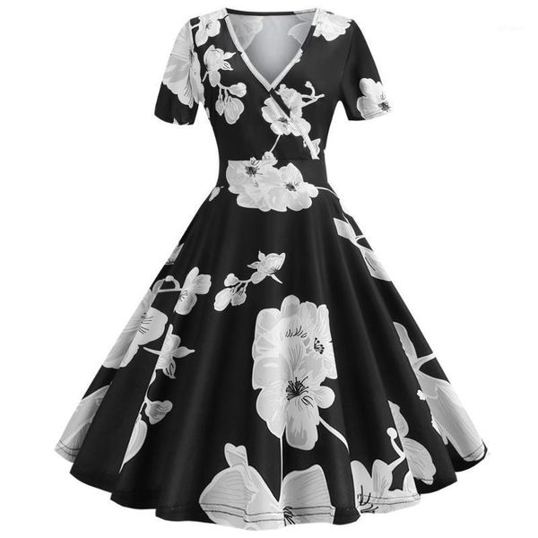 black floral print summer dresses 2020 fashion short sleeve v-neck 50s 60s vintage rockabilly dress big swing a line plus size1, Black;gray
black floral print summer dresses 2020 fashion short sleeve v-neck 50s 60s vintage rockabilly dress big swing a line plus size1, Black;gray