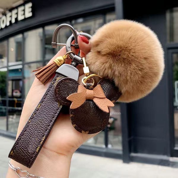 luxury designer keychain plaid mouse design flower keychains pu leather animal bag pendant charm girls cars keyrings chains holder fashion, Silver
luxury designer keychain plaid mouse design flower keychains pu leather animal bag pendant charm girls cars keyrings chains holder fashion, Silver