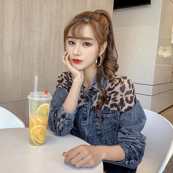 denim shirt female design spring and autumn korean version of the stitching leopard chiffon loose casual jacket coat, White
denim shirt female design spring and autumn korean version of the stitching leopard chiffon loose casual jacket coat, White
