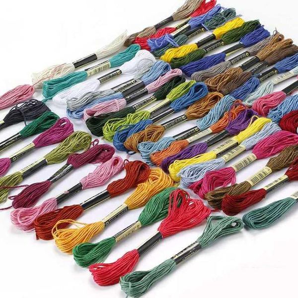 50/100pcs random color diy silk thread branch thread similar cross stitch cross stitch floss random color1, Black;white
50/100pcs random color diy silk thread branch thread similar cross stitch cross stitch floss random color1, Black;white