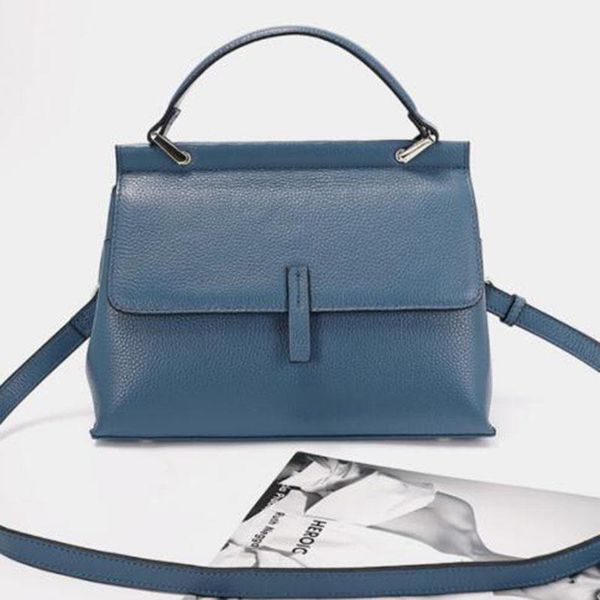 shoulder bags women bag fashion handbags genuine leather totes 2021 small crossbody lady simple style cow
shoulder bags women bag fashion handbags genuine leather totes 2021 small crossbody lady simple style cow