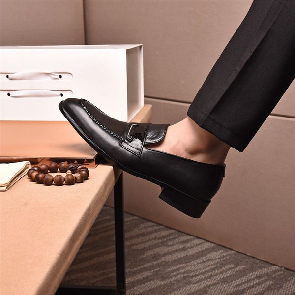 2019 genuine leather shoes men wedding office designer dress shoes brown patina handmade lace-up shoes business oxford footwear, Black
2019 genuine leather shoes men wedding office designer dress shoes brown patina handmade lace-up shoes business oxford footwear, Black