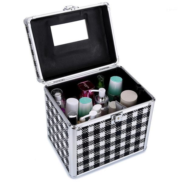 lock key clasp cosmetic bag portable large capacity manicure beauty storage box cosmetic case waterproof new onelayer makeup bag1
lock key clasp cosmetic bag portable large capacity manicure beauty storage box cosmetic case waterproof new onelayer makeup bag1