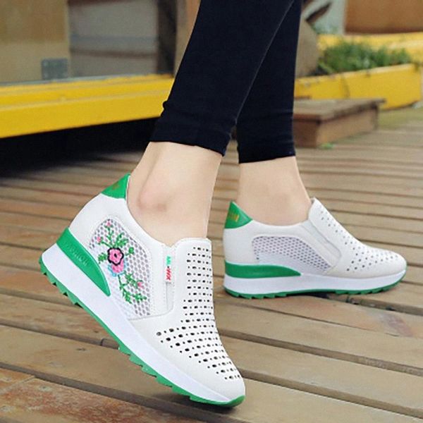 2020 women vulcanized increasing female round toe shoes women's print breathable platform footwear slip on height drop shipping #vm3x
2020 women vulcanized increasing female round toe shoes women's print breathable platform footwear slip on height drop shipping #vm3x