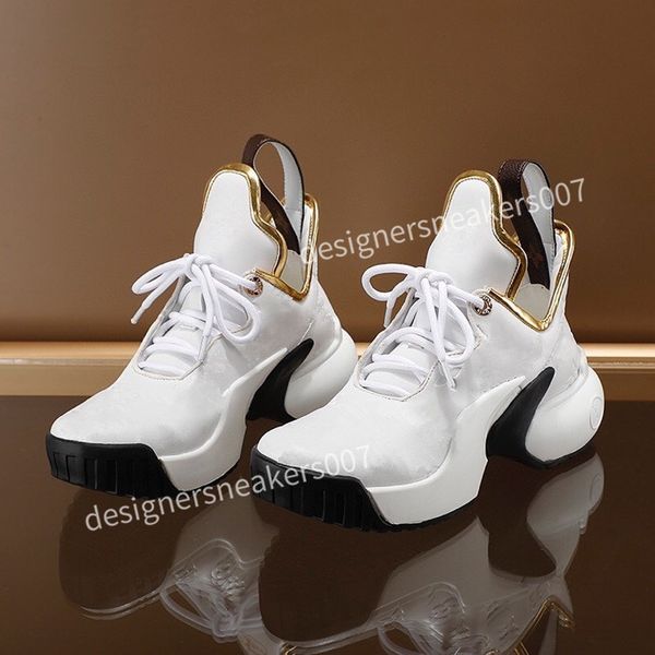 new man casual shoes white black red fashion mens women leather breathable shoes open low sports sneakers jc200915
new man casual shoes white black red fashion mens women leather breathable shoes open low sports sneakers jc200915