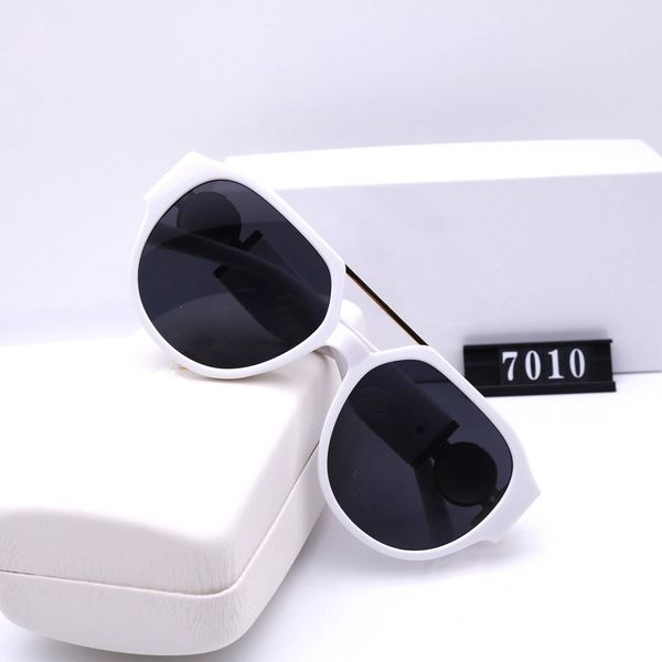 2021 mens phantos 4371polarized sunglasses 58mm designer sunglasses brand fashion men women sun glasses eyewear metal glass lenses with box, White;black
2021 mens phantos 4371polarized sunglasses 58mm designer sunglasses brand fashion men women sun glasses eyewear metal glass lenses with box, White;black