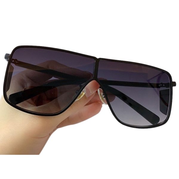 piece a of for women and men 2020 brands luxury metal rectangle female sunglasses uv400 tuge, White;black
piece a of for women and men 2020 brands luxury metal rectangle female sunglasses uv400 tuge, White;black