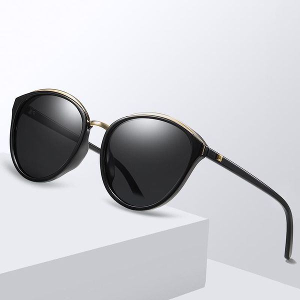 luxury ladies polarized sunglasses personality classic oval pc full frame sun glasses purple colorful retro shades women red 135, White;black
luxury ladies polarized sunglasses personality classic oval pc full frame sun glasses purple colorful retro shades women red 135, White;black