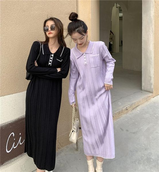2020 new preppy style turn-down collar knitted dress women autumn winter casual loose straight sweater dresses woman long dress, Black;gray
2020 new preppy style turn-down collar knitted dress women autumn winter casual loose straight sweater dresses woman long dress, Black;gray