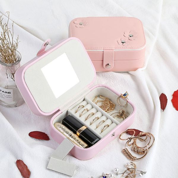 protable pu leather jewelry box for lady necklace ring earring storage organizer holder cosmetics accessories display case kimter-z106a
protable pu leather jewelry box for lady necklace ring earring storage organizer holder cosmetics accessories display case kimter-z106a
