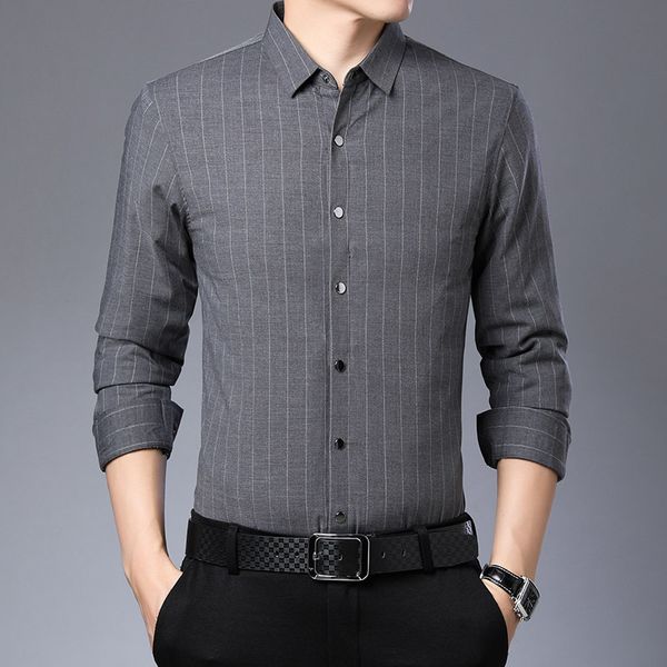 2020 sale full camisa social men shirt winter new detachable down men's shirt fashion casual stripe lapel thickened warm jacket c1212, White;black
2020 sale full camisa social men shirt winter new detachable down men's shirt fashion casual stripe lapel thickened warm jacket c1212, White;black