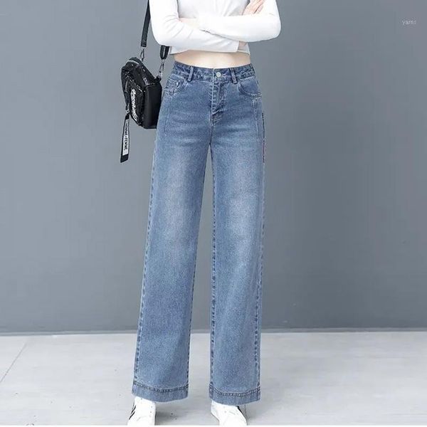 casual blue high waist wide leg jean pants women plus size loose letter embroidery jeans 2020 new style denim trousers female1
casual blue high waist wide leg jean pants women plus size loose letter embroidery jeans 2020 new style denim trousers female1