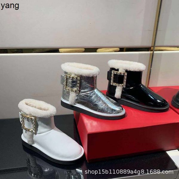 fur integrated snow women's winter water drill square button bright leather short tube waterproof cotton boots thick bottomed
fur integrated snow women's winter water drill square button bright leather short tube waterproof cotton boots thick bottomed