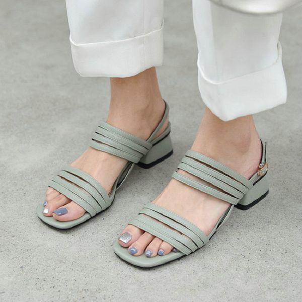 chunky medium heel shoes of women sandalias veran for mujer plus size 42 43 runway quality green sandals woman, Black
chunky medium heel shoes of women sandalias veran for mujer plus size 42 43 runway quality green sandals woman, Black