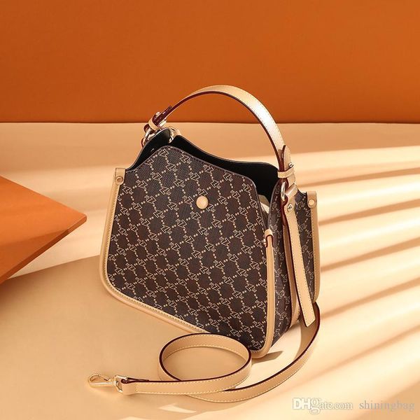 new designer bags european and american fashion shoulder bag female retro bucket bag old pattern handbag gift bag l9687
new designer bags european and american fashion shoulder bag female retro bucket bag old pattern handbag gift bag l9687