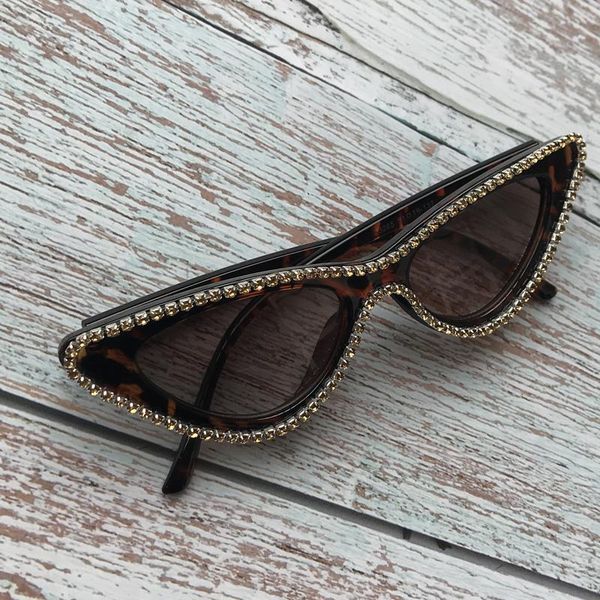 omen diamond sunglasses leopard grain female cat eye eyewear uv400 handmade golden crystal eyeglass sun glasses, White;black
omen diamond sunglasses leopard grain female cat eye eyewear uv400 handmade golden crystal eyeglass sun glasses, White;black