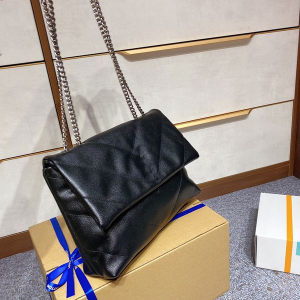 2021 new fashion female famous leisure designer postman bag lady chain satchel purse cosmetic bag shoulder bag of charge
2021 new fashion female famous leisure designer postman bag lady chain satchel purse cosmetic bag shoulder bag of charge