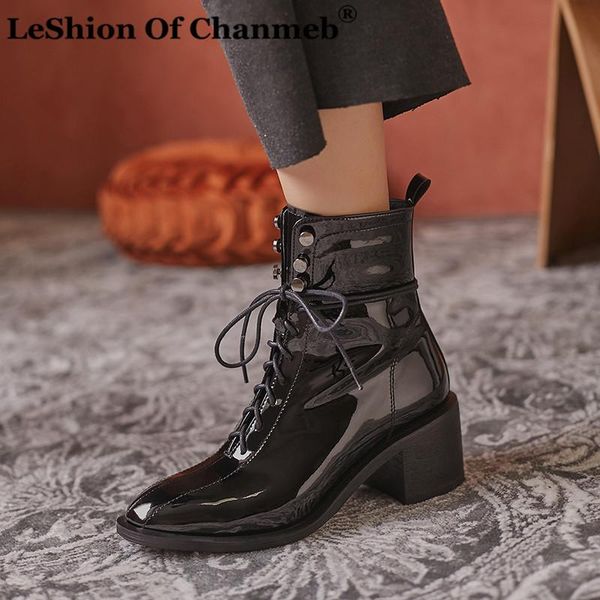 gloss patent leather boots for women autumn winter shoes woman ladies lace up square chunky heels black lace up motorcycle boots
gloss patent leather boots for women autumn winter shoes woman ladies lace up square chunky heels black lace up motorcycle boots