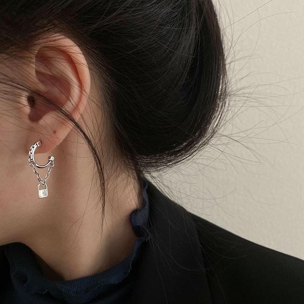 stud drop earring women lock pendant woman earrings punk ladies fashion tassel jewelry party silver color trendy metal kolczyki, Golden;silver
stud drop earring women lock pendant woman earrings punk ladies fashion tassel jewelry party silver color trendy metal kolczyki, Golden;silver