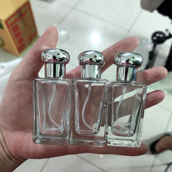 wholesale luxury clear empty glass perfume pump sprayer bottle 30ml glass spray bottles on promotion now
wholesale luxury clear empty glass perfume pump sprayer bottle 30ml glass spray bottles on promotion now