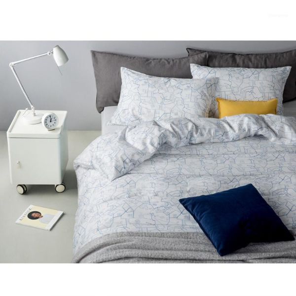 100% cotton qualified twill geometric printed duvet cover set reactive printing map print 4pcs cartoon bedding sets
100% cotton qualified twill geometric printed duvet cover set reactive printing map print 4pcs cartoon bedding sets