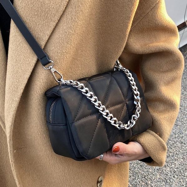cross body spring chain handbags 2021 trendy fashion all-match messenger bag leather one shoulder small square
cross body spring chain handbags 2021 trendy fashion all-match messenger bag leather one shoulder small square