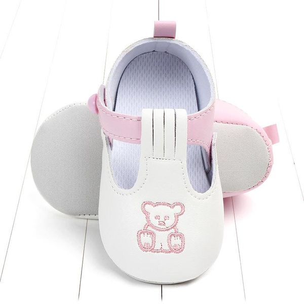 baby shoes 0-18 months non slip soft soled baby walking shoes small leather female princess single
baby shoes 0-18 months non slip soft soled baby walking shoes small leather female princess single
