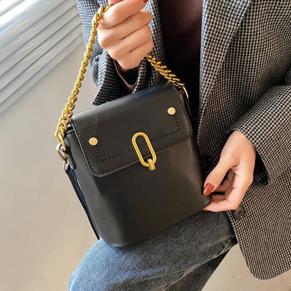 shoulder bags black crossbody small flap bag quality leather messenger lady fashion designer chain tote handbag sac
shoulder bags black crossbody small flap bag quality leather messenger lady fashion designer chain tote handbag sac