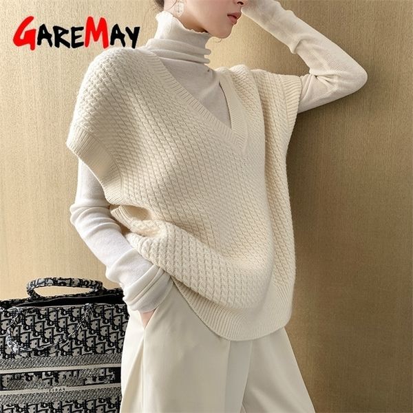 autumn winter knitted vest female office women's oversize vest vintage with v neck knitting sleeveless sweater knitwear 201202, White;black
autumn winter knitted vest female office women's oversize vest vintage with v neck knitting sleeveless sweater knitwear 201202, White;black