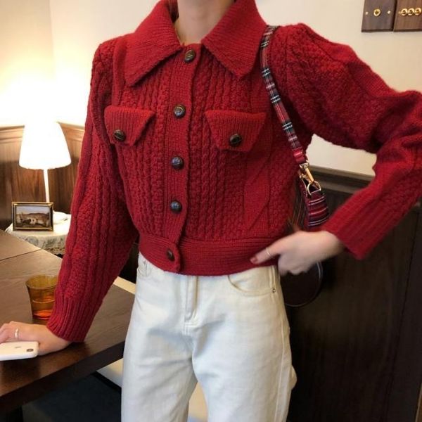 2021 new autumn new korean retro western style lapel thick line sweater women's single-breasted high-waist short coat jacket 4465, White;black
2021 new autumn new korean retro western style lapel thick line sweater women's single-breasted high-waist short coat jacket 4465, White;black