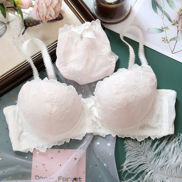 japanese cute lace lingere set women push up light pink bra and panty set underwear female ethika embroidery bra & brief c1211, Black;white
japanese cute lace lingere set women push up light pink bra and panty set underwear female ethika embroidery bra & brief c1211, Black;white