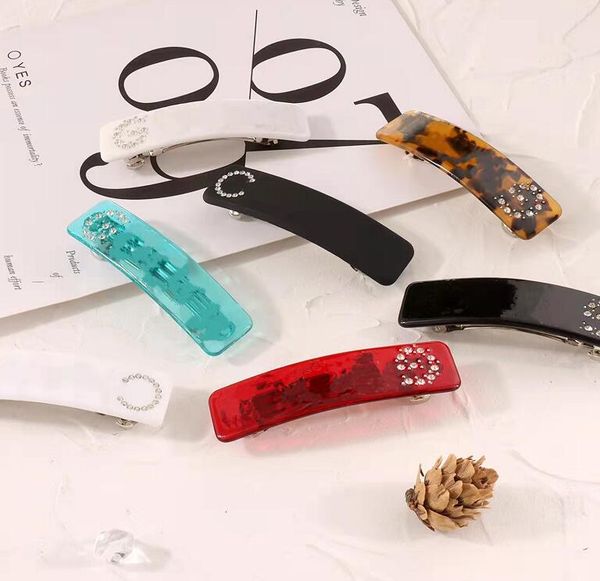 classic crystal barrettes designer plastic multicolor women for girl hair clips letter fashion acrylic accessories jewelry, Golden;silver
classic crystal barrettes designer plastic multicolor women for girl hair clips letter fashion acrylic accessories jewelry, Golden;silver