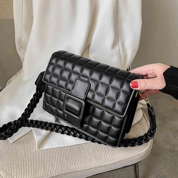 candy color handbag female 2021 new fashion mahjong grid simple one-shoulder messenger small square casual crossbody
candy color handbag female 2021 new fashion mahjong grid simple one-shoulder messenger small square casual crossbody